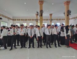 Ketua KPU Pringsewu Lantik 393 Anggota PPS