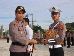 Ungkap Kasus Pencurian Empat Personel Polres Pringsewu Dapat Penghargaan