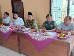 Hadiri Lokmin, Babinsa Koramil Jabung “Mari Bersama Lawan Stunting”