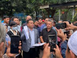 Viral Kini Warga Jatiwarna Ramai Ramai Laporkan Bripka Madih ke Polres Metro Bekasi