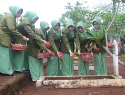 Sambut HUT Persit Ke-77, Ketua Persit KCK Cab LIV Pimpin Ziarah Rombongan