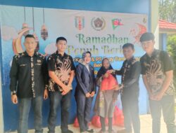 PWI Way Kanan Dan PT. Buay Tumi Lampung Salurkan 500 Paket Sembako