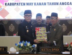 Rapat Paripurna Penyerahan Raperda LPJ 2022