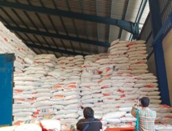 Perum Bulog Wilayah Lampung Ancam Blacklist Toko Jual Beras Melebihi HET