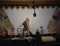 TNI Gelar Wayang Kulit Serentak di 78 Wilayah, Provinsi Lampung di Lapangan Voli Tambah Rejo Barat Pringsewu