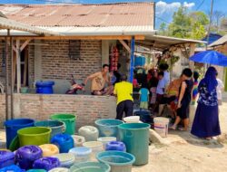 Partai PSI Bandar Lampung Kirim Bantuan Ribuan Liter Air Bersih Untuk Warga Terdampak Kemarau