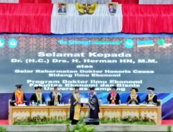 Herman HN Dianugerahi Gelar Doktor Honoris Causa
