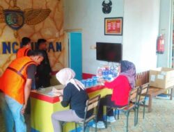 Warga Binaan Lapas Kelas IIA Tes Urine