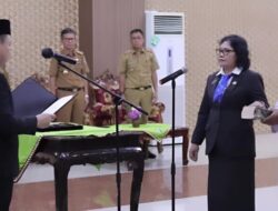 Pj Bupati Marindo Lantik Kadis Dukcapil Pringsewu