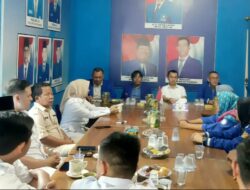 Ketua Partai Gerindra Pesawaran Ambil Formulir Bacakada di PAN