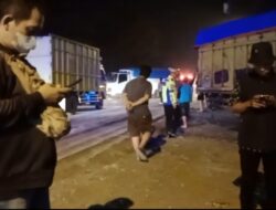 Angkutan Batu Bara Dihadang Ratusan Massa Dua kecamatan