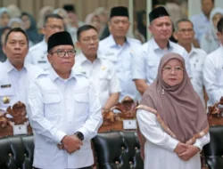 Pj. Gubernur dan Ibu Maidawati Ajak Teladani Rasulullah
