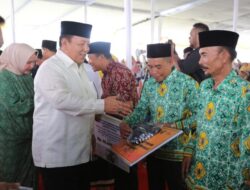 Gubernur Arinal Dan Ibu Riana Hadiri Pengajian Akbar di Kecamatan Kedondong,