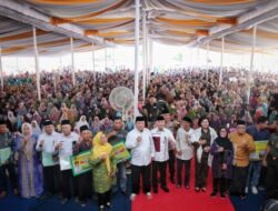 Arinal Rasa Bahagia Ketemu Masyarakat