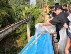 Gubernur Arinal Tebar Benih Ikan Nila Dan Lele Di Way Sesah Lampung Utara