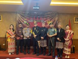 Sultan Kepaksian Pernong Anjau Silau Bersama Keluarga Besarnya Puakhi Pungsu PSMTI Kota Metro