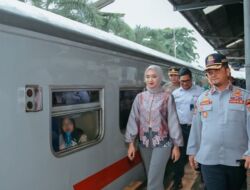 Wagub Jihan Nurlela Luncurkan Layanan Mudik Gratis Idul Fitri 1446 H di Stasiun KA