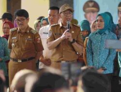 Gubernur Mirza Tinjau Pasar Murah di Kotabumi