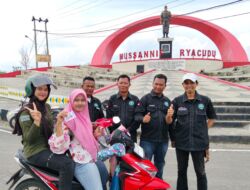Sambut HUT RI ke 80 DPC Y-GANN Way Kanan Bagikan Bendera dan Stiker Edukasi anti narkoba