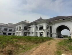 Kota Baru Makin Mangkrak