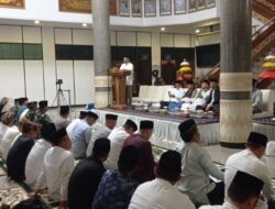 Pemprov – DPRD Lampung Doa Bersama