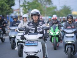 Persaudaraan di Atas Roda, Wisata yang Menyapa 