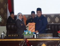 Rapat Paripurna RAPBD Way Kanan 2026 dihadiri Bupati Ayu