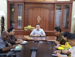 Hari Libur Nasional, Pj Gubernur Fatoni dan Pemprov Papua Tetap Semangat dan Bekerja untuk Rakyat