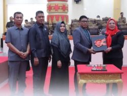 Walikota Hadiri Paripurna DPRD Kota Bandar Lampung Soal PDAM Way Rilau