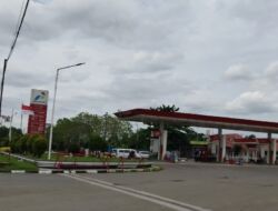 Pertamina Pasang Badan di SPBU Seputih Jaya