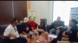 Puluhan Aktivis Lampung Utara Gelar Aksi Damai di Kejari, Desak Usut Tuntas Dugaan Korupsi Dana Hibah Pilkada 2024