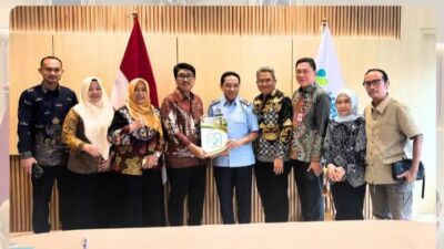 Bupati Hamartoni Bersama kepala OPD Berkordinasi Dengan Wakil Menteri Kesehatan 
