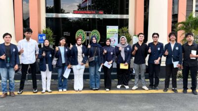 Mahasiswa Hukum Bisnis IIB Darmajaya Belajar Langsung di Ruang Sidang PN Tanjungkarang