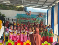 TK IT Anak Cerdas Gelar Pentas Seni Kelompok A, Tumbuhkan Kreativitas dan Karakter Anak Sejak Usia Dini