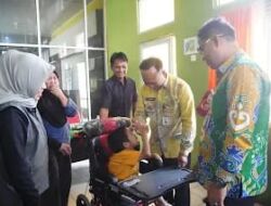 Dinsos Way Kanan Bersama Sentra Wyata Guna Kemensos RI Salurkan ATENSI