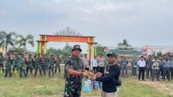 Kodim 0427/ Way Kanan Menggelar Karya Bhakti Di Kampung Serupa Indah Pakuan Ratu 